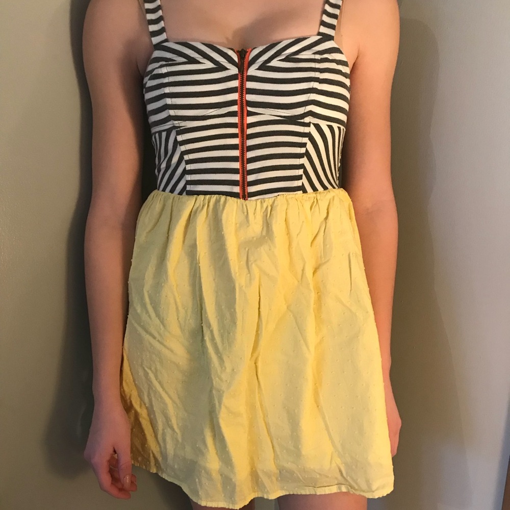Yellow dress